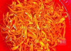 莲藕虫草花龙骨汤的做法图解3