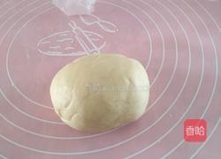 豆沙扭扭酥的做法图解1