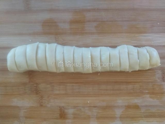 同样用刀分成16等份