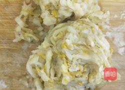 酸菜土豆冻豆腐的做法图解1