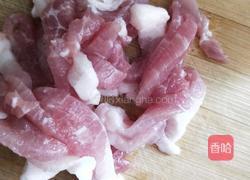 木耳小白菜肉的做法图解2