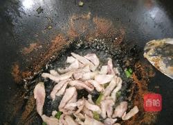木耳小白菜肉的做法图解7
