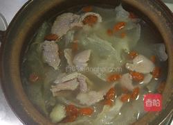 淮山瘦肉枸杞汤的做法图解7