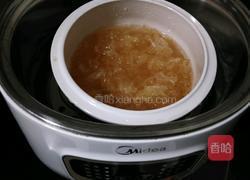 桃胶红枣银耳羹的做法图解8