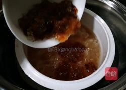 桃胶红枣银耳羹的做法图解9