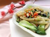 麻辣冬菇炒粉皮
