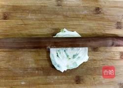 馄饨皮葱油饼的做法图解9