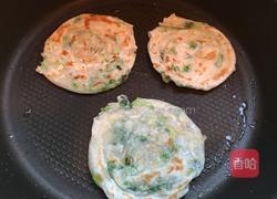 馄饨皮葱油饼的做法图解13