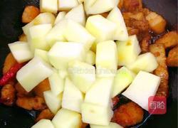 红烧肉炖土豆的做法图解8