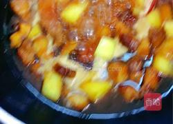 红烧肉炖土豆的做法图解9