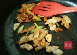 香辣腐竹炒肉的做法图解6