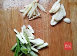 红罗卜清炒苦瓜的做法图解5