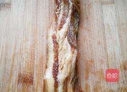 芹菜蒜苗炒腊肉的做法图解1