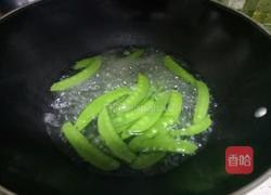 雷笋肉片炒荷兰豆的做法图解4
