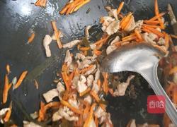 胡萝卜海带丝炒肉的做法图解9