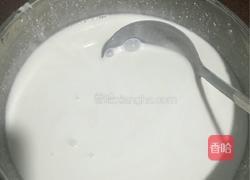 椰汁马蹄糕的做法图解2