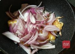 洋葱炒鸡蛋的做法图解4