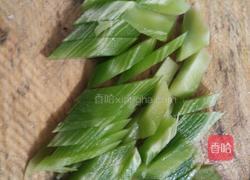 莴笋炒肉的做法图解3