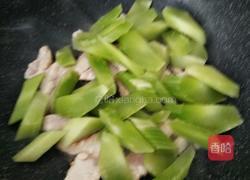 莴笋炒肉的做法图解6