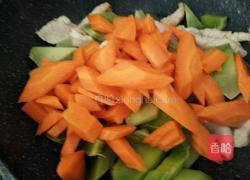 莴笋炒肉的做法图解7