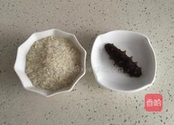 海参粥的做法图解2