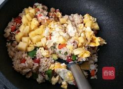 菠萝炒饭的做法图解6
