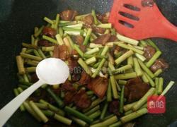 蒜苔炒肉的做法图解8