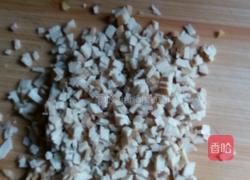 凉拌马兰头的做法图解3