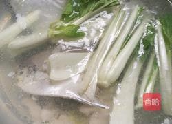 青菜鱼汤的做法图解6