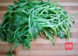 炸茼蒿丸子的做法图解1