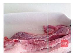 湖北酥肉的做法图解1