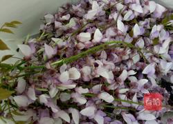 紫藤花摊鸡蛋的做法图解1