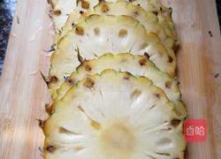 雪耳菠萝糖水的做法图解1