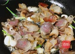 青椒炒腊肉的做法图解6