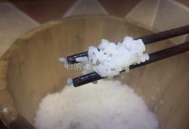 糯米已蒸熟，