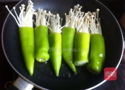 青椒酿金针菇的做法图解4