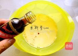 香草蔓越莓玛芬(传统法)的做法图解4