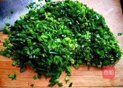 韭菜猪肉馅饺子的做法图解4