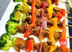 五彩蔬羊肉串的做法图解8