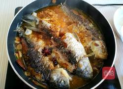 红烧鲫鱼的做法图解13
