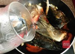 焖三文鱼头的做法图解13