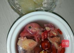 花胶鸽子汤的做法图解2