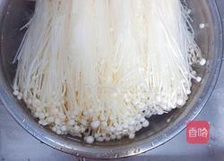 蒜蓉剁椒金针菇的做法图解1