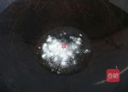  腊肠蚕豆的做法图解8