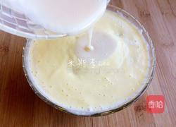 酸奶芒果慕斯蛋糕的做法图解6