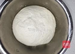 韭菜鸡蛋虾仁包子的做法图解1