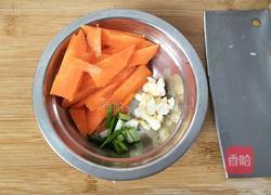 平菇炒肉的做法图解4