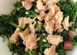 茼蒿拌金枪鱼的做法图解4