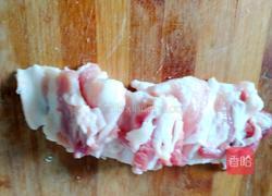 五花肉炒荷兰豆的做法图解2