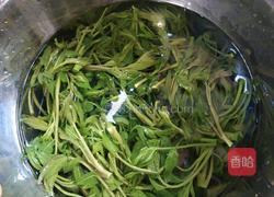 香椿炒鸡蛋的做法图解6
